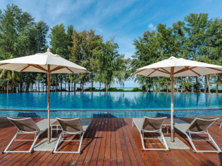Andaman Pool Villas Maikhao Phuket