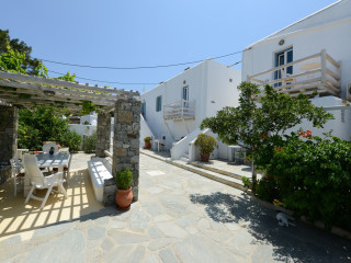 Andriani's Guest House