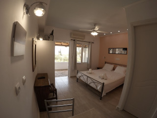 Andromaches Holiday Apartments