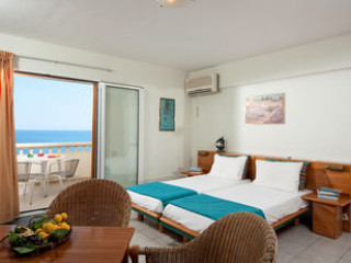 Andromeda Apartments & Studios