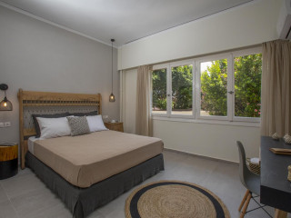 Anemelia Luxury Apartments