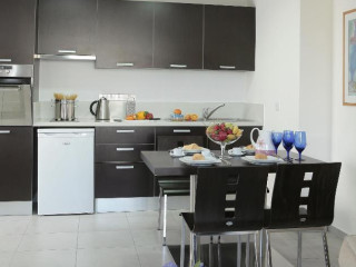 Anemi Hotel & Suites