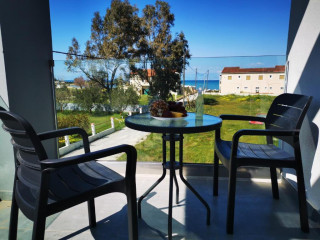 Artemis Hotel
