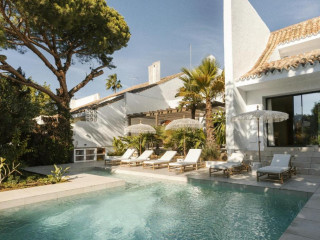 Anfitrion Villas & Suites