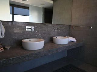 Angela Downtown Hotel