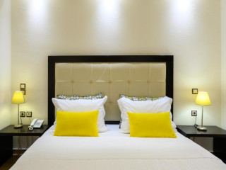 Angela Suites Boutique Hotel