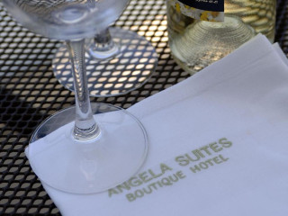 Angela Suites Boutique Hotel