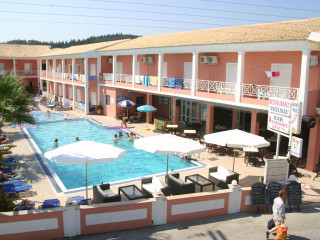 Angelina Aparthotel