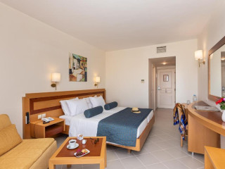 ANISSA BEACH HOTEL