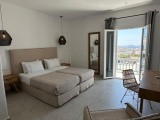 Anna-Maria Mykonos