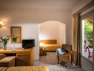 ANNABELLE BEACH RESORT