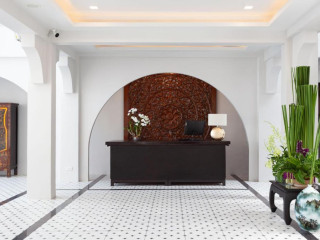 Anona Beachfront Phuket Resort