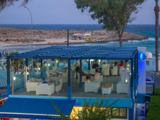 Anonymous Beach Hotel (Adults only)