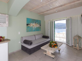 Anthemis Apartments