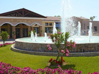 Anthemus Sea Beach Hotel & Spa