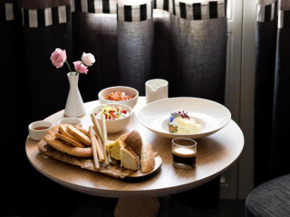 Antigon Urban Chic Hotel