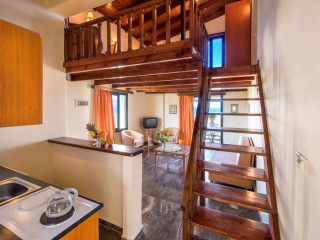ANTILIA APARTMENTS