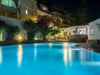 Antinea Suites and Spa