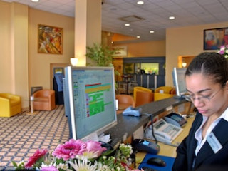 ANTOINETTE WIMBLEDON