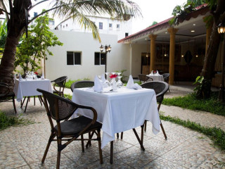 Antonio Garden Hotel