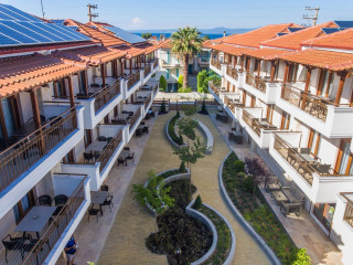 Apanemia by Flegra Hotels