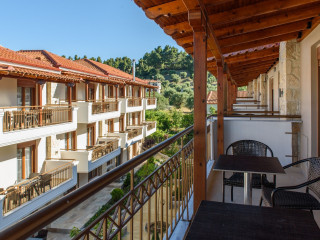 Apanemia by Flegra Hotels