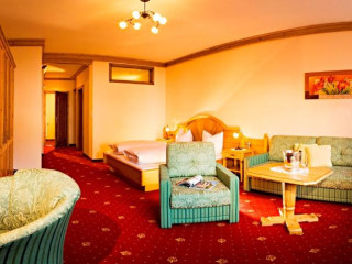 Apart Hotel Garni Strasser