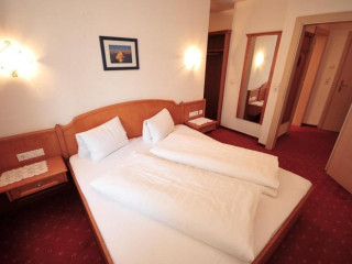 Apart Hotel Garni Strasser