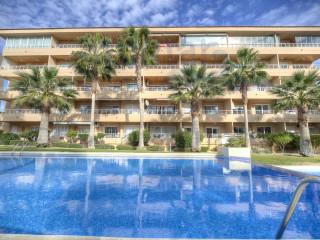 Apartamentos Alborada Golf by Mimar