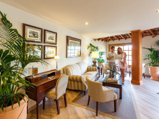 Apartamentos Ambassador