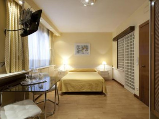 APARTAMENTOS CENTRO COLÓN