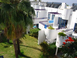 Apartamentos Edén