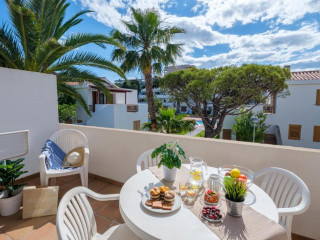 Apartamentos Estival Park