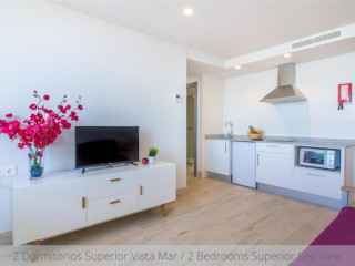 Apartamentos La Era Park