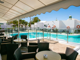 Apartamentos LIVVO Las Gaviotas