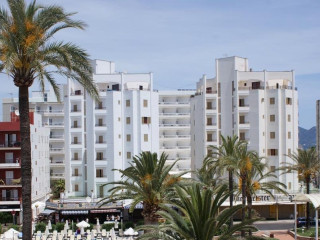 Apartamentos Midas
