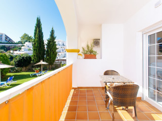 Apartamentos Turísticos Almoraide