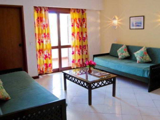 Apartamentos Turísticos Bellavista Avenida