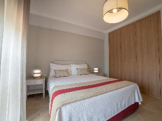 Apartamentos Turísticos Flor da Rocha