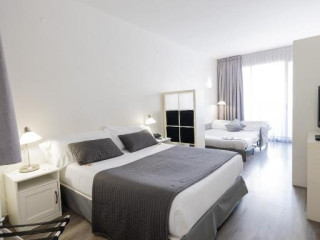 Aparthotel Atenea Calabria