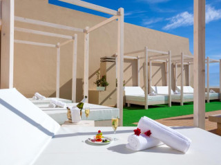 Aparthotel Los Dragos del Sur
