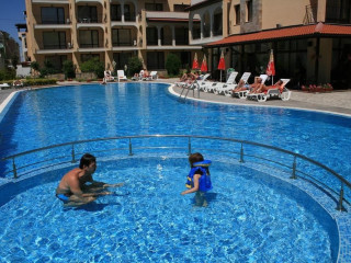 Aparthotel Rose Village