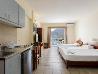 Aparthotel Sofia Mythos Beach