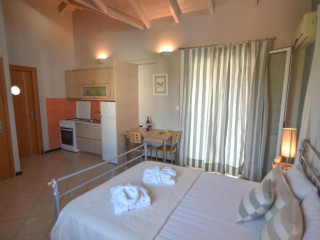 Aparthotel Villa Theodora