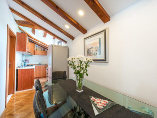 Apartmani Villa Tolja