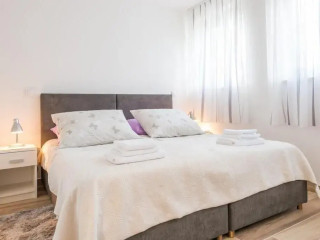 Apartment Luce Royal