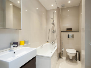 Apartment Queensgate Court