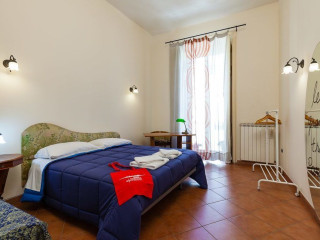 APARTMENT - VICO DEI MAIORANI BH 83