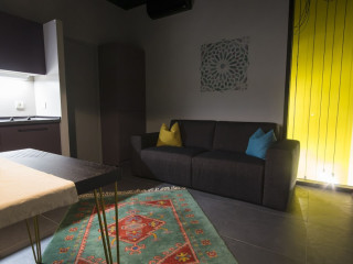 Apartments and Rooms Lejletul