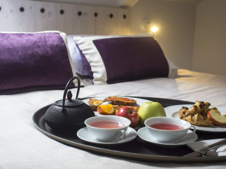 Apartments and Rooms Lejletul